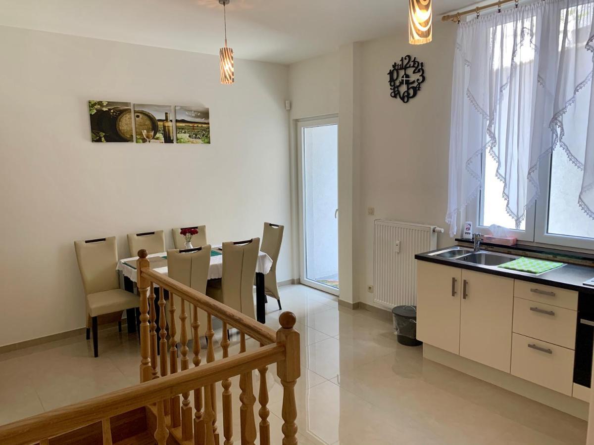Appartement Chez Agnes Brussel Buitenkant foto